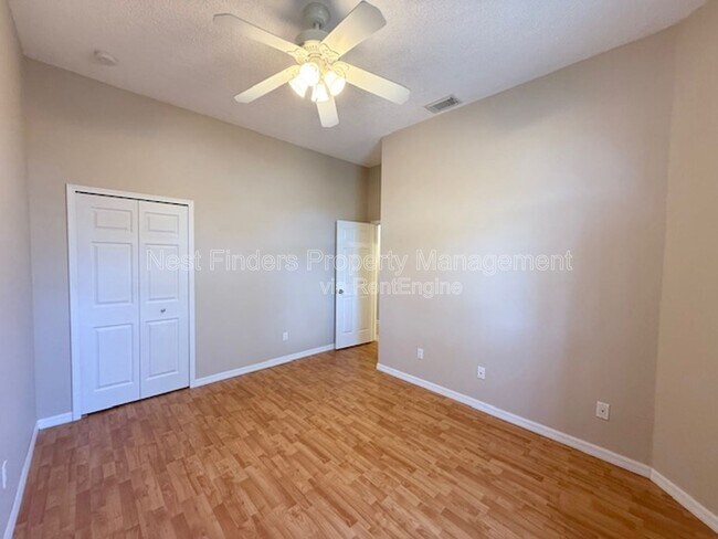 Building Photo - 12348 Casheros Cove Dr S