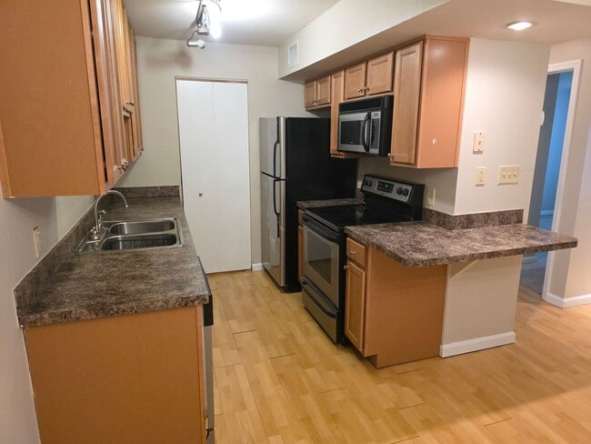 Building Photo - 1 Bed 1 Bath Near Downtown/Baldwin Park/Winter Park