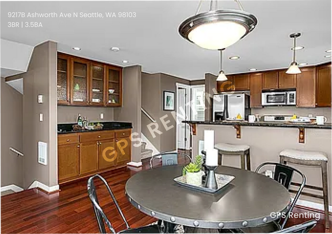 Building Photo - 9217b Ashworth Ave N