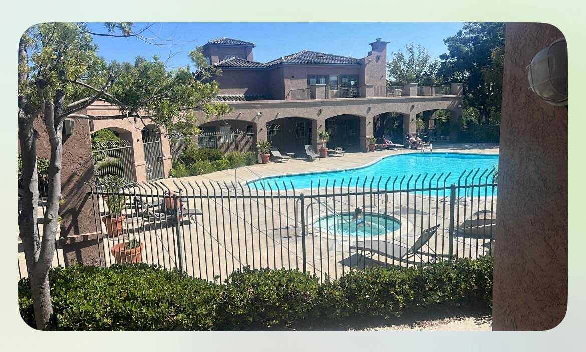 Building Photo - 17161 Alva Rd