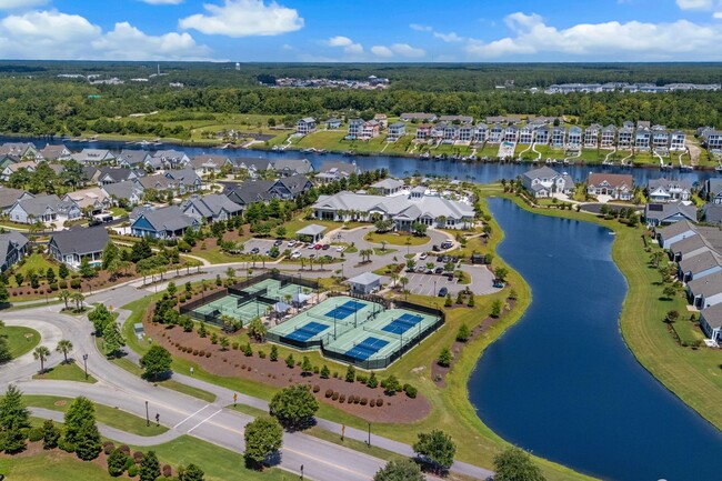 Building Photo - Del Webb Grande Dunes
