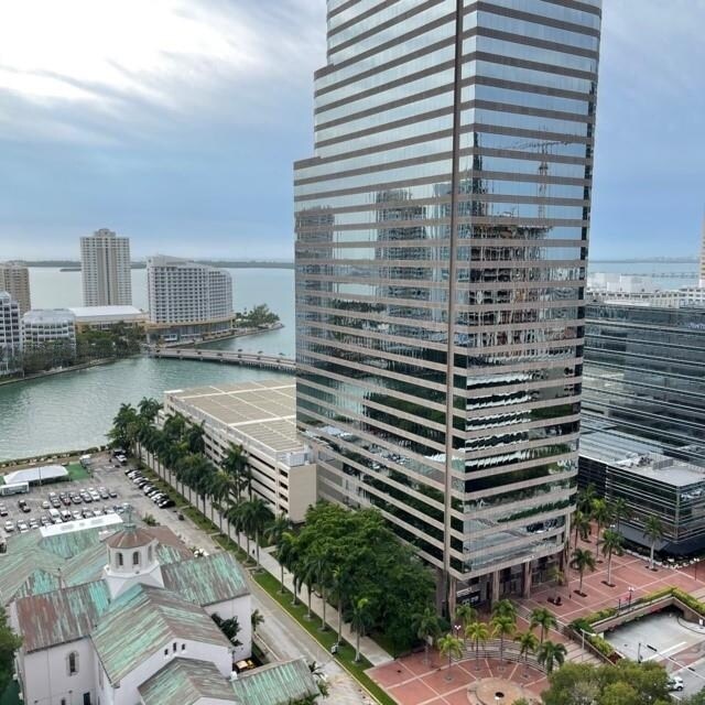 Building Photo - 500 Brickell Ave