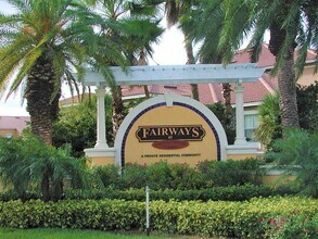 Building Photo - 5050 Fairways Cir