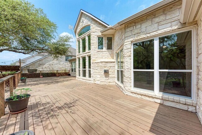 Building Photo - 8105 Endeavor Cir