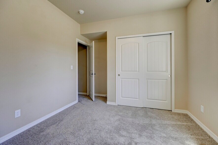 Building Photo - 8259 Mosby Way