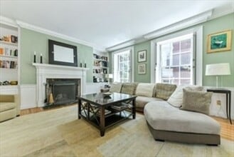 Building Photo - 39 Pinckney St