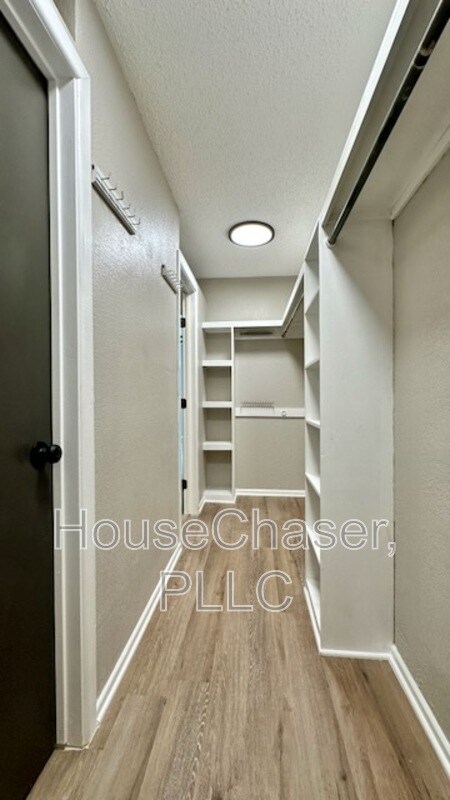 Building Photo - 4318 31st St