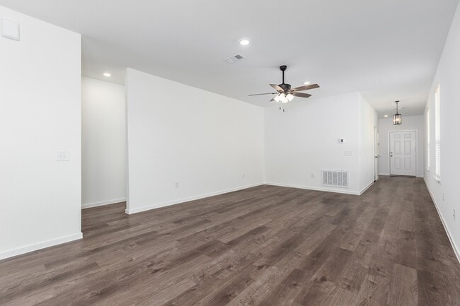 Building Photo - 16419 Windy Cove Ct