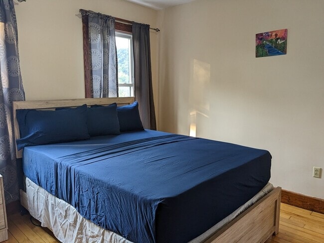 Building Photo - 59 Edson St