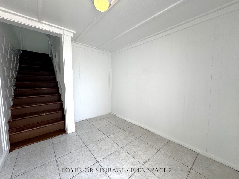 Building Photo - 3038 25th St N