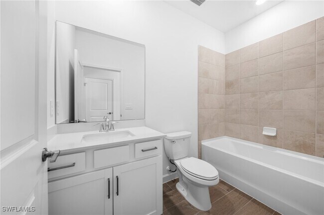 Building Photo - 14278 Winding Cedar Wy