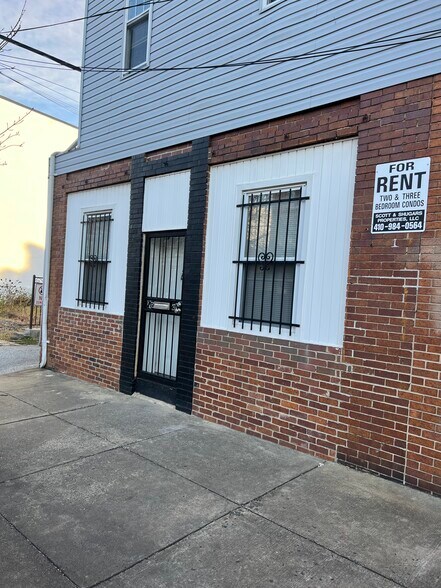 Building Photo - 818 Whitelock St