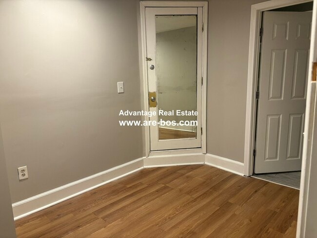 Building Photo - 37 Sheafe St