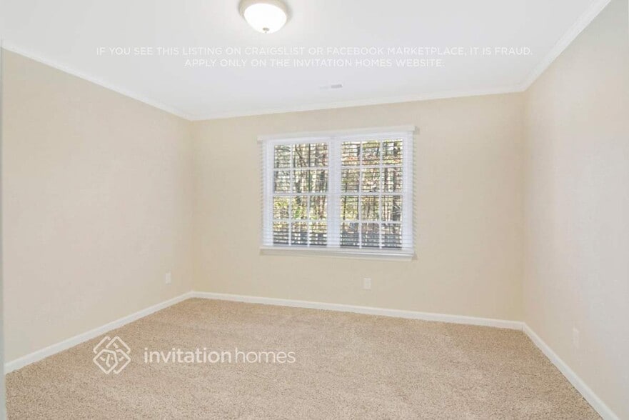 Building Photo - 7408 Old Fox Trail