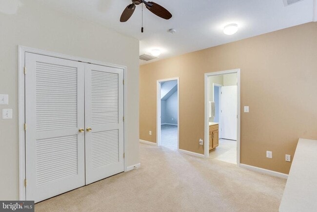 Building Photo - 44386 Adare Manor Square