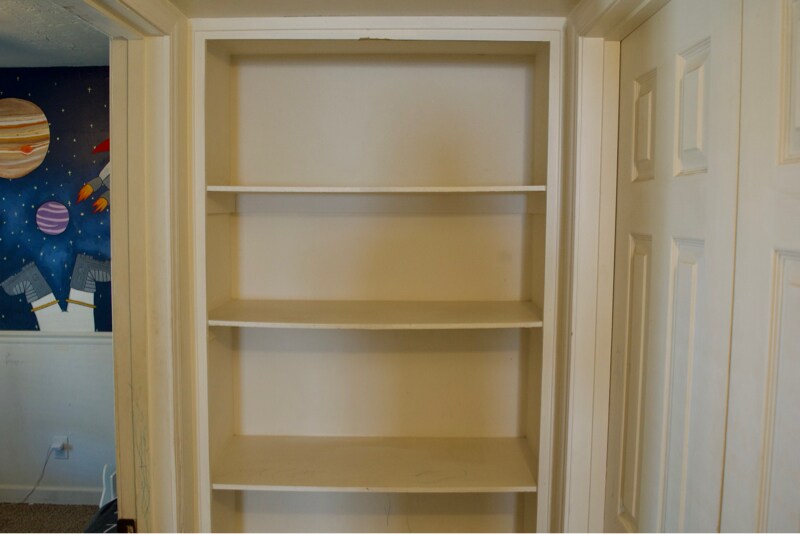 Building Photo - 839 W Posada Ave