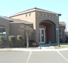 Building Photo - Court of Fountains Townhomes