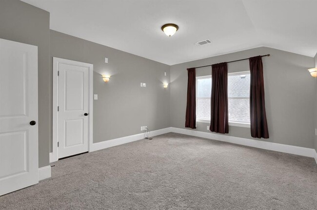 Building Photo - 18618 Bridle Grove Ct