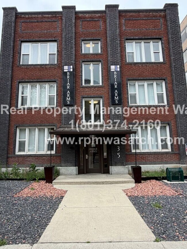 Building Photo - 335 S 200 E