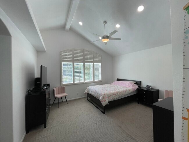 Building Photo - 11430 Eastview Ct