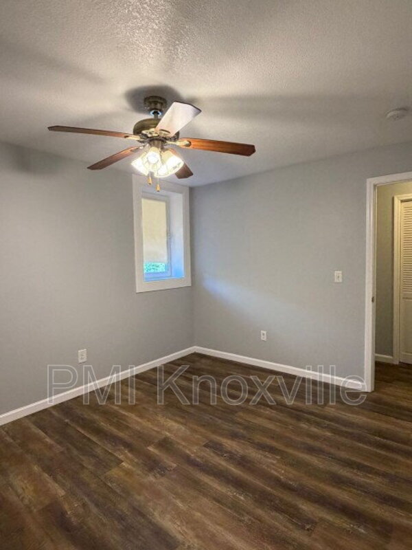 Building Photo - 4136 Larigo Dr