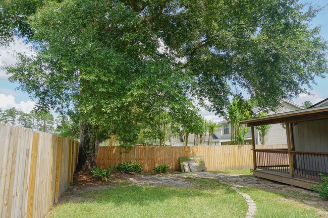 Building Photo - 111 Palmetto Dr