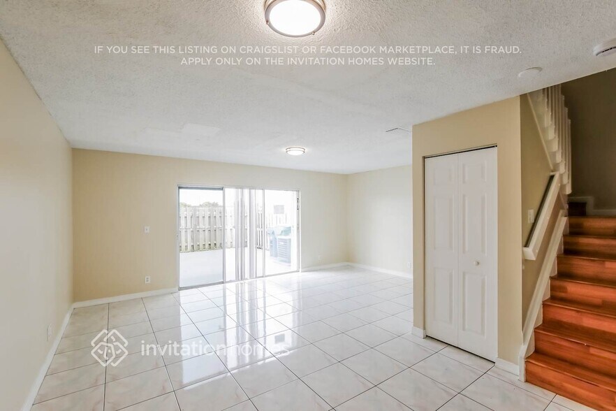 Building Photo - 17443 SW 140th Ct