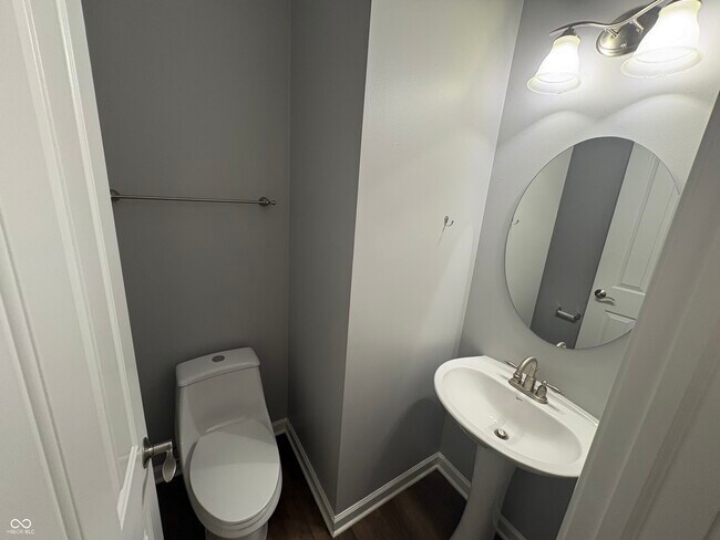 Building Photo - 9059 Rider Dr
