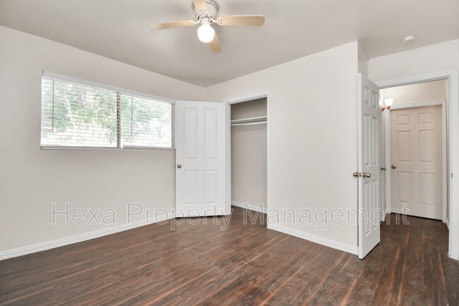 Building Photo - 4205 Phlox St