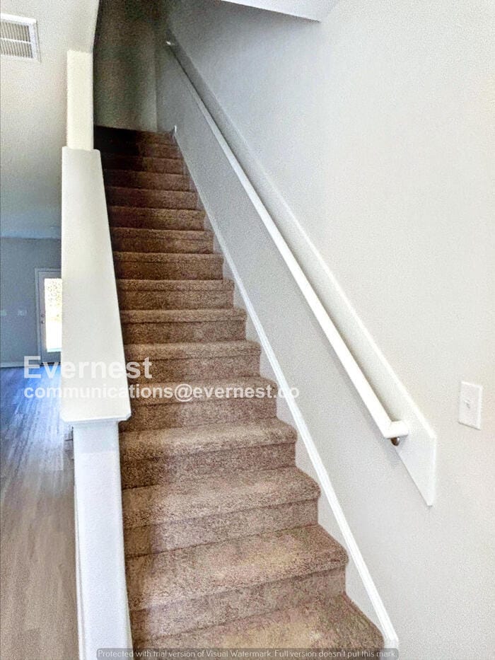 Building Photo - 2106 Willow Gln Dr