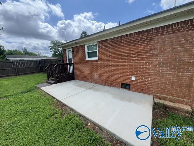 Building Photo - 2849 Greenside Dr NW