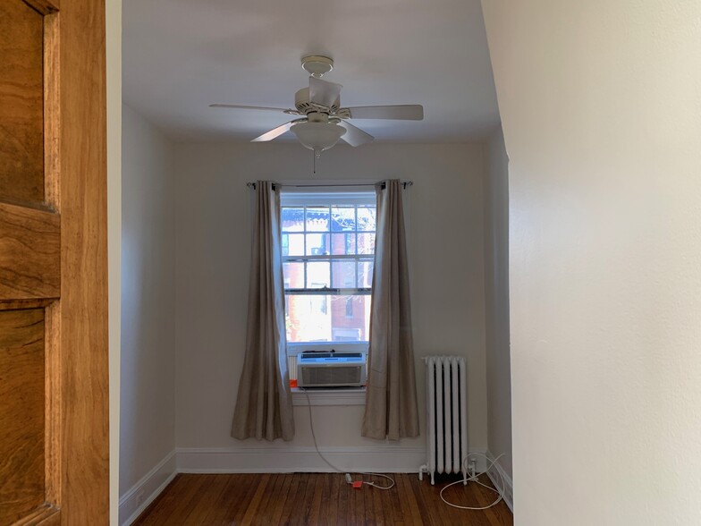 3rd Bedroom - 3322 17th St NW