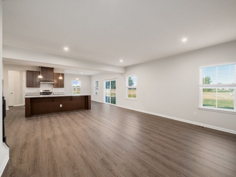 Building Photo - 370 Alicia Kelton Dr