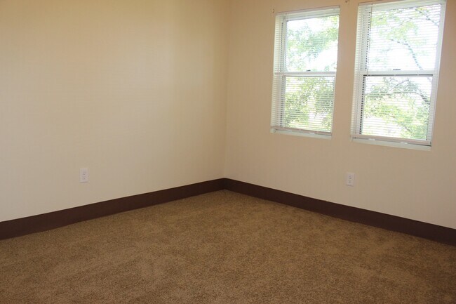 Building Photo - 7813 Sailor Pl