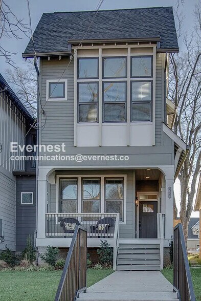 Primary Photo - 915B Caruthers Ave