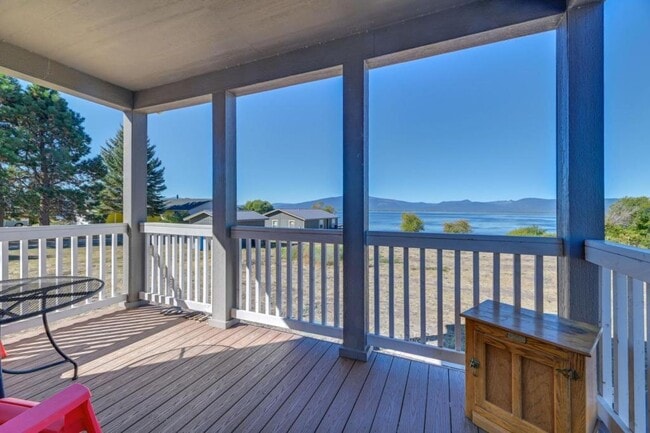 Building Photo - 37464 Modoc Point Rd
