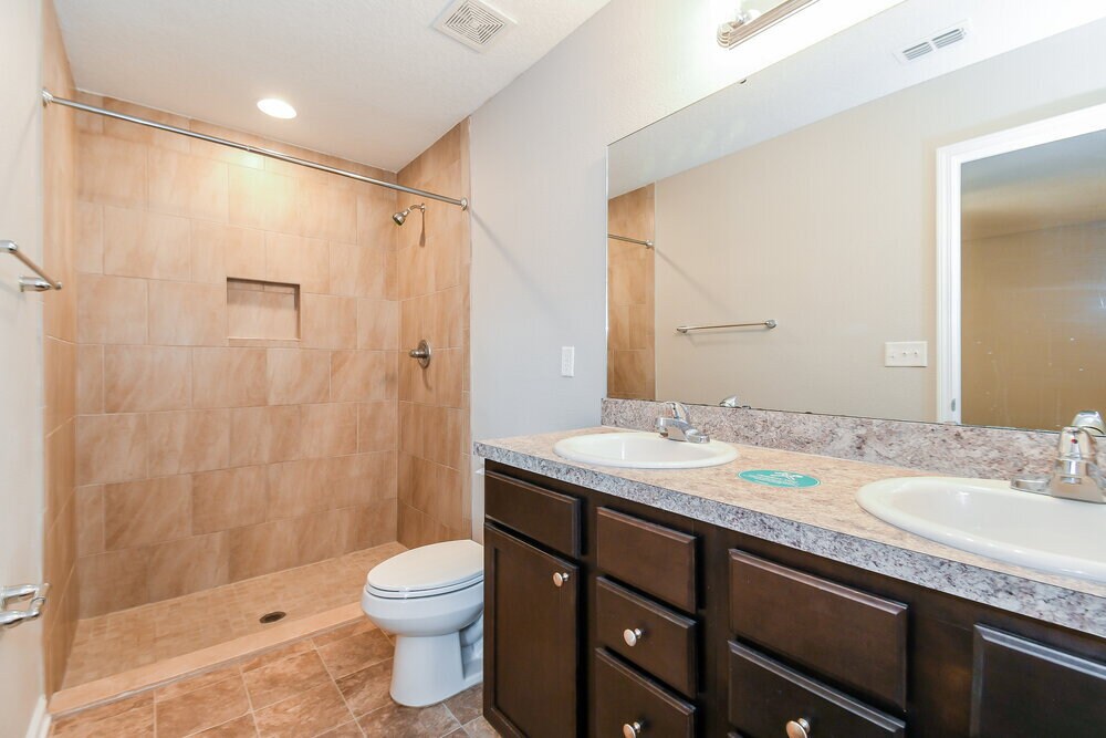 Building Photo - 1217 Sarahs Landing Dr