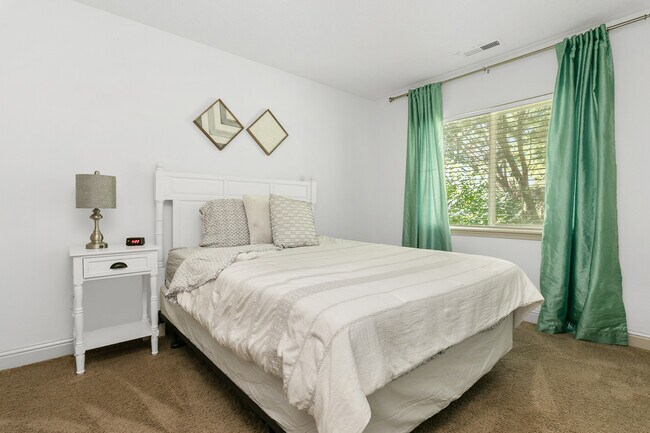 Building Photo - 3187 S Signorello Ln