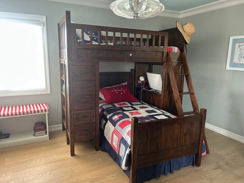 Bedroom with wide crown molding, views. I - 27078 Sunnyridge Rd