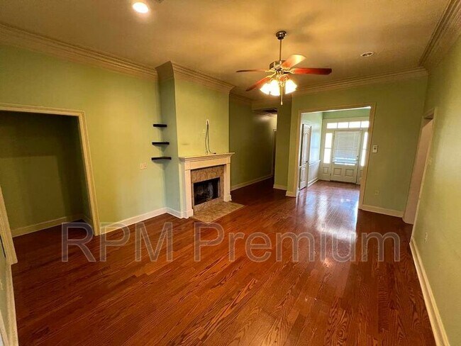 Building Photo - 3995 Water Oak Dr