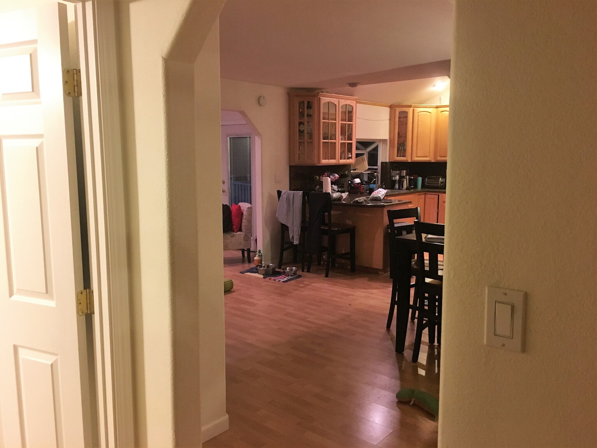 Building Photo - 839 S Knickerbocker Dr