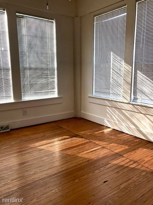 Building Photo - 3 br, 2 bath House - 139 Stonewall Pl