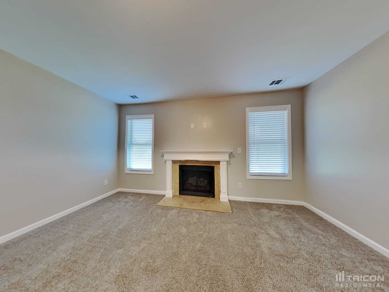 Building Photo - 2010 Tiffany Ct