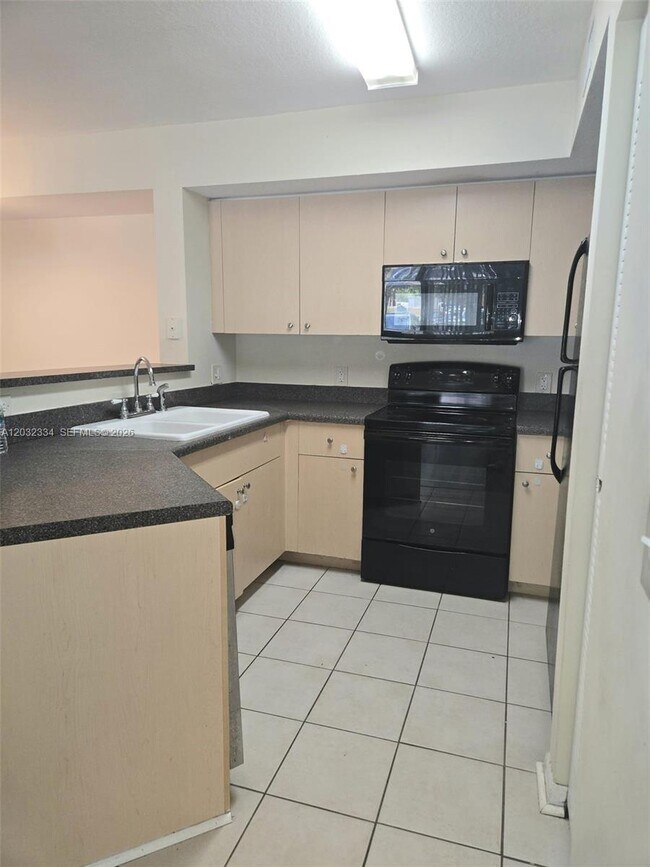 Building Photo - 4151 San Marino Blvd