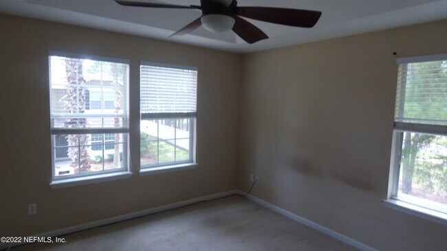 Building Photo - 625 Oakleaf Plantation Pkwy