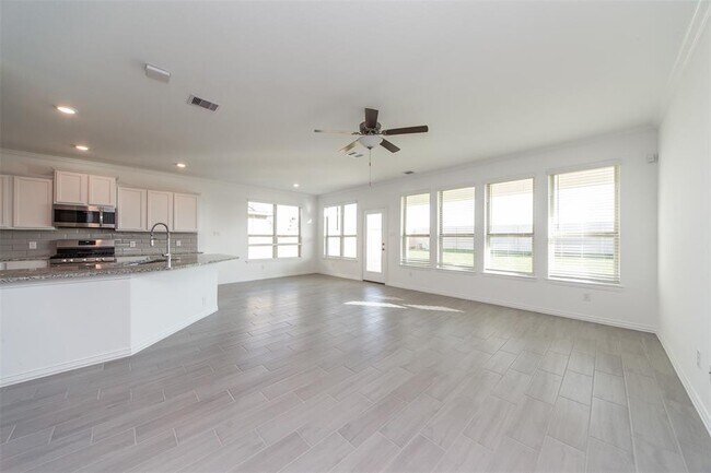 Building Photo - 2718 Ocean Pass Ln