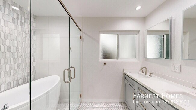 Building Photo - 3500 Coldwater Canyon Ave