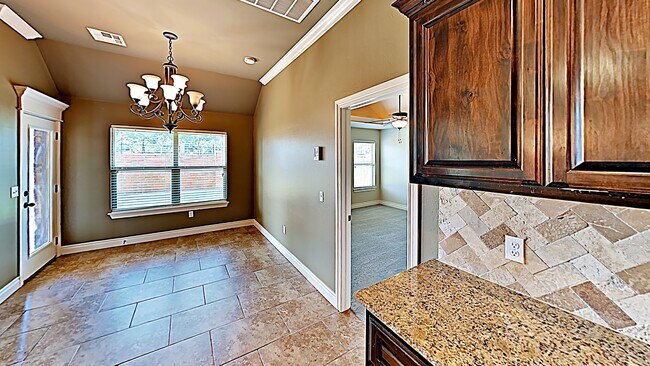 Building Photo - Luxury 4 Bedroom 2.5 Bathroom Home in Deer Creek Schools with a Bonus Room (Gated Community)