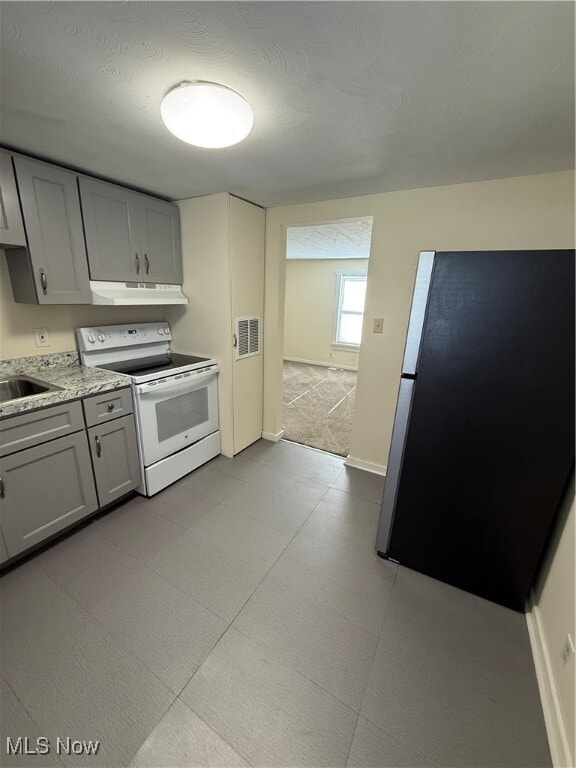 Building Photo - 368 Stewart St