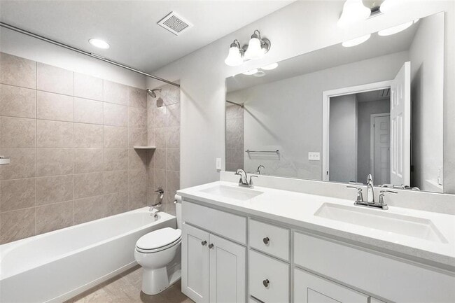 Building Photo - 11921 Cimaizon Dr